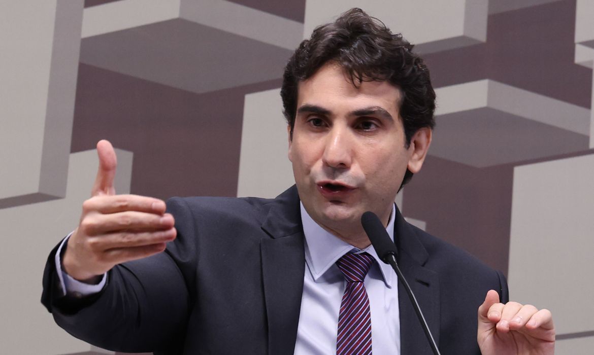 Banco Central detalha como ação do Master em crise de liquidez acendeu alerta