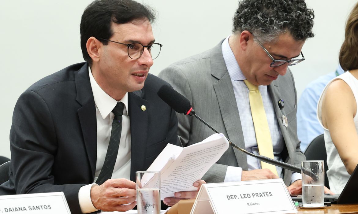 Proposta na Câmara mira nova jornada de trabalho com fim da escala 6x1