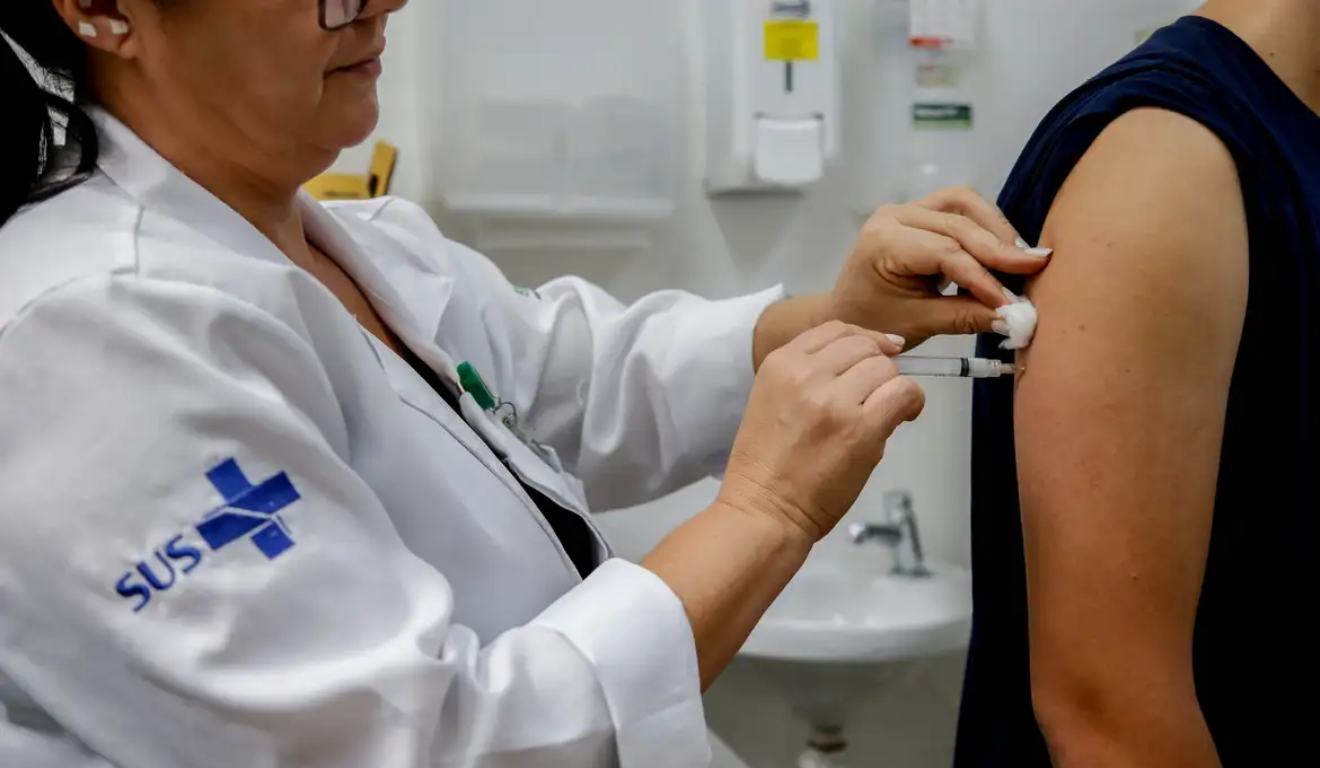 Campanha de vacinação contra gripe é ampliada para toda a população na Grande Vitória