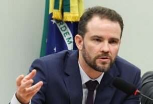 Lula solicita a Durigan avaliação de impacto econômico após medidas dos EUA contra facções