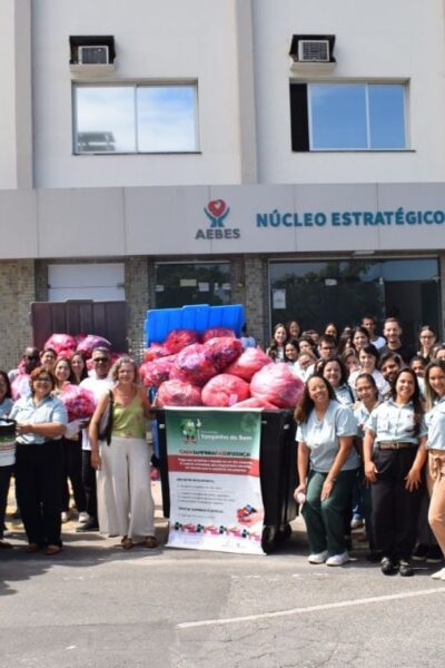 Reciclagem de tampinhas plásticas impulsiona saúde e sustentabilidade em hospitais capixabas