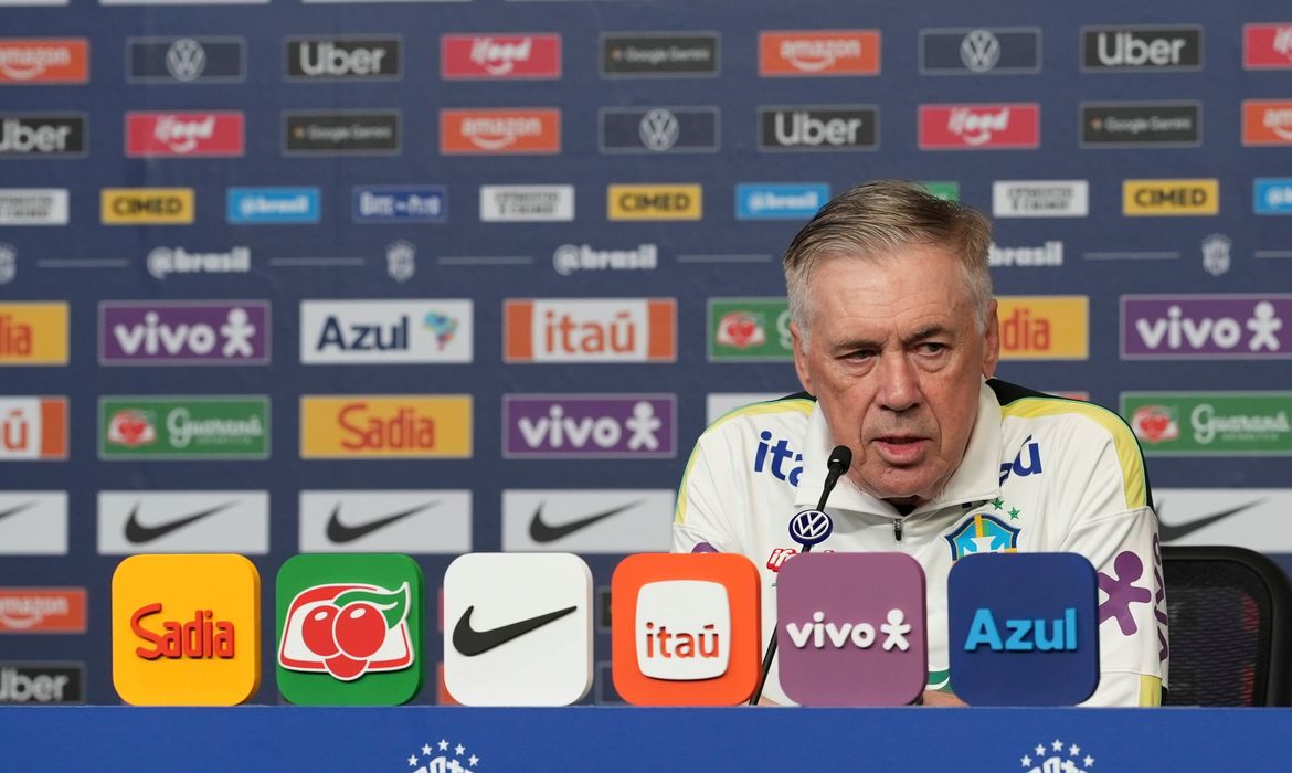 Ancelotti define testes cruciais com Paquetá e Igor Thiago em último amistoso da seleção