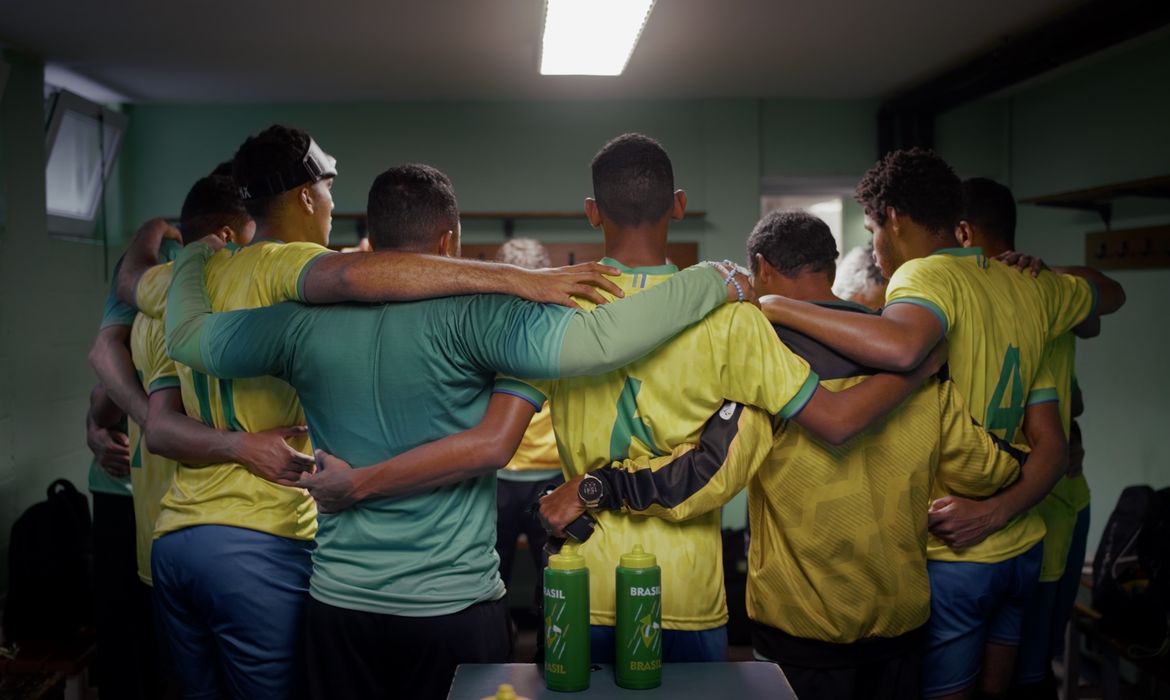 Documentário sobre a pentacampeã seleção brasileira de futebol de cegos ganha exibição nos EUA 1 Documentário sobre a pentacampeã seleção brasileira de futebol de cegos ganha exibição nos EUA