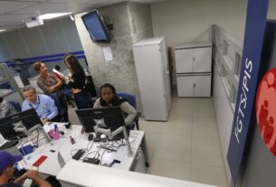 Calendário do PIS/Pasep libera abono salarial para nascidos em julho e agosto