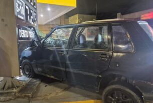 Criança de seis anos fica ferida após carreta atingir carro e motorista fugir em Cariacica