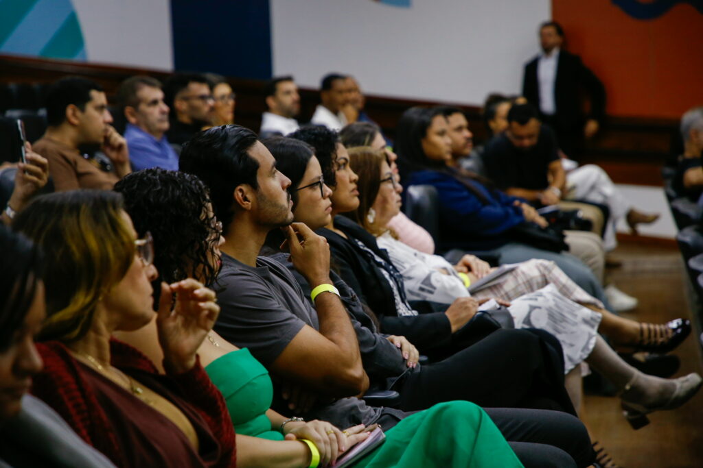 Sales Day em Vila Velha reúne empreendedores e debate vendas 2 Sales Day em Vila Velha reúne empresários durante treinamento de vendas