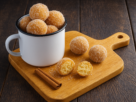 Bolinho de chuva: receita sequinha por fora e macia por dentro para o lanche