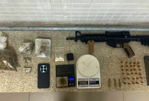Homem é preso em Vitória com carabina, munições e drogas no bairro Joana D’Arc