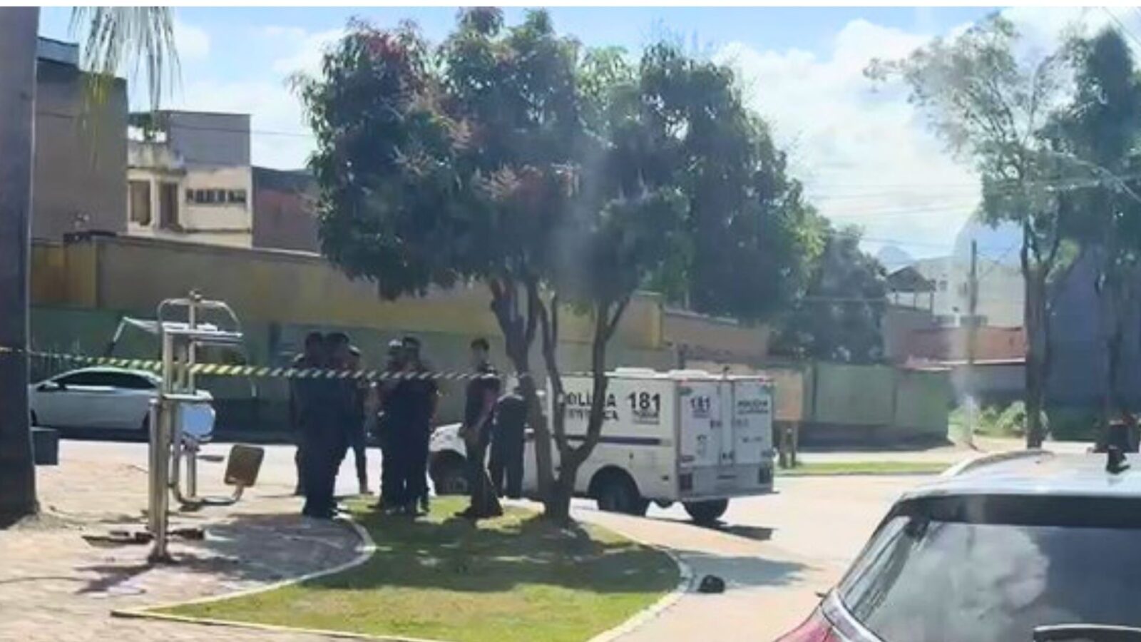 Homem é morto a tiros após discussão em rotatória de Vila Capixaba, em Cariacica