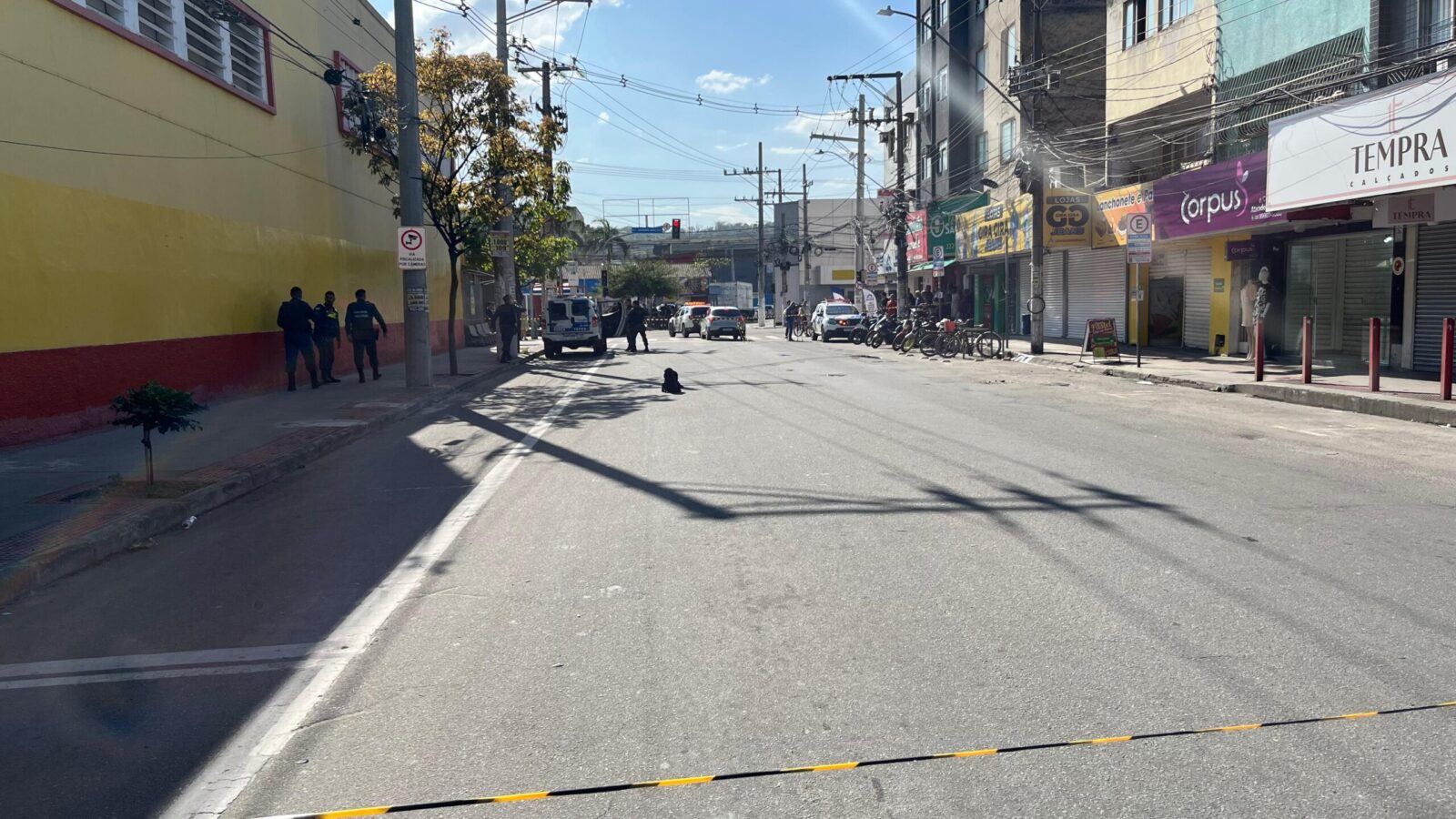 Dois são presos com granadas e seis armas em Vila Velha; terceiro detido em kitnet