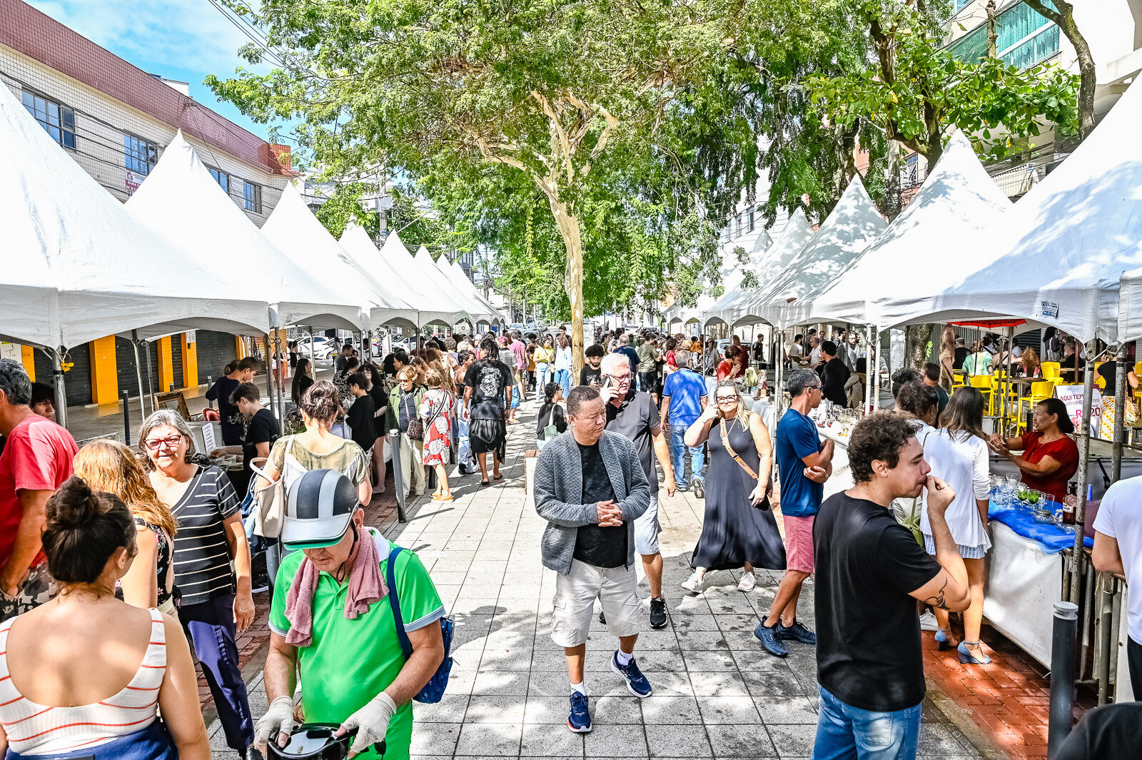 Vitória: Praça Getúlio Vargas recebe Feira de Antiguidades a partir de 19 de setembro 1 Vitória: Praça Getúlio Vargas recebe Feira de Antiguidades a partir de 19 de setembro