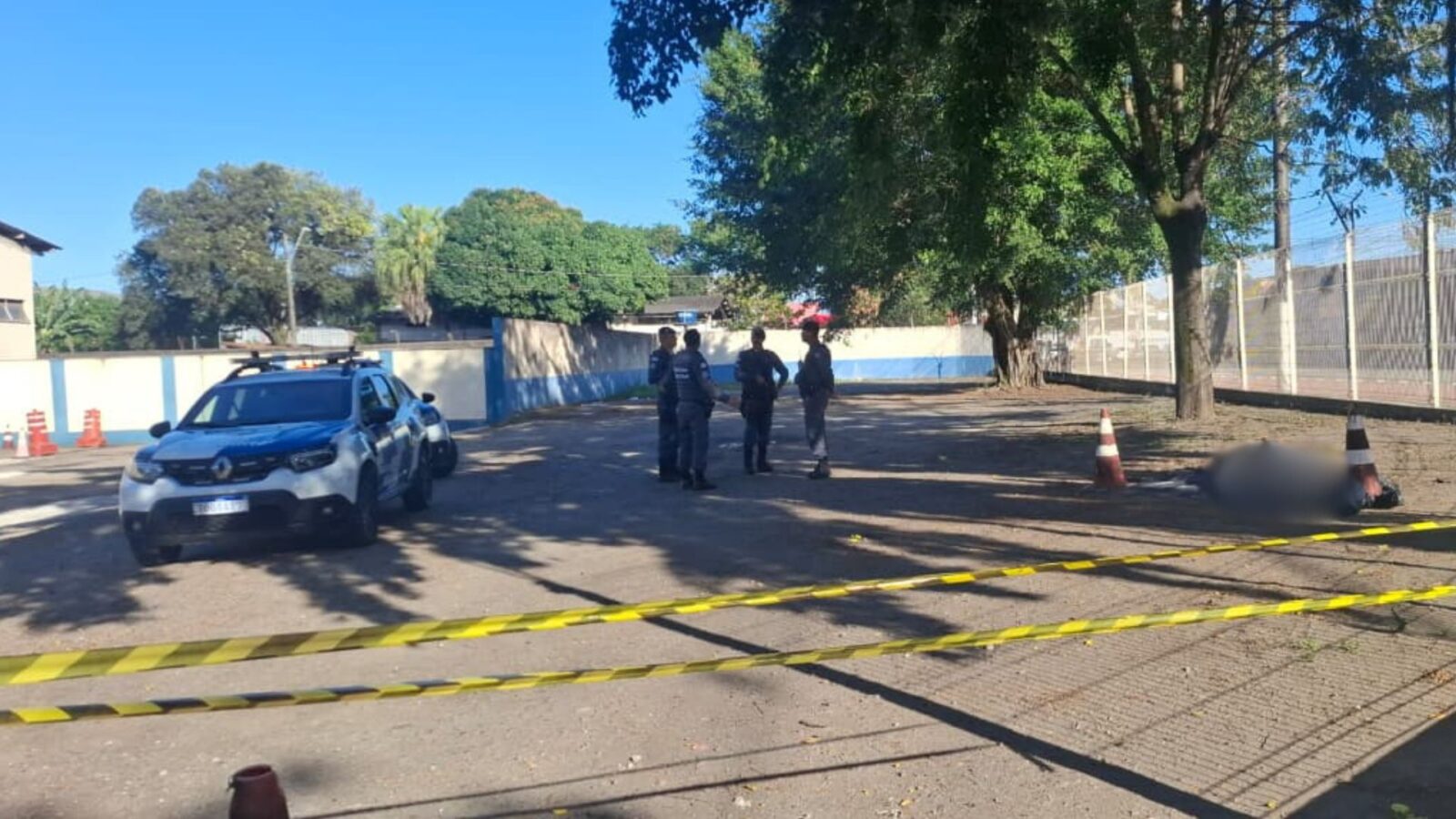 Operador de máquinas de 32 anos é morto a tiros ao chegar para trabalhar na Serra 1 Operador de máquinas de 32 anos é morto a tiros ao chegar para trabalhar na Serra