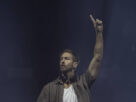 Calvin Harris agita Rock in Rio sob chuva com rave eletrônica