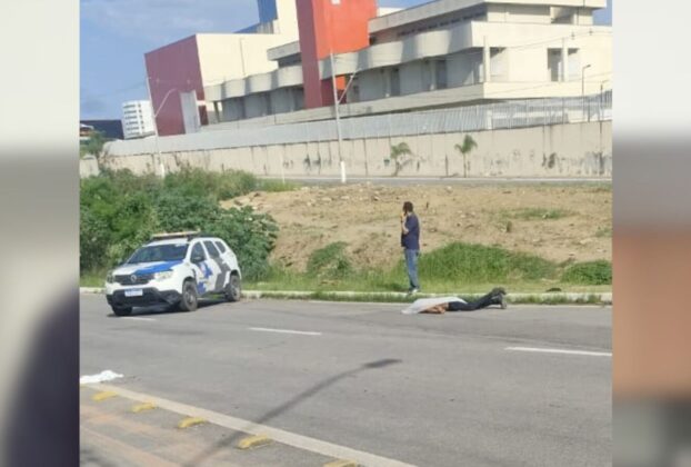 Homem de 28 anos em situação de rua é encontrado morto com marca de tiro em Colina de Laranjeiras, Serra