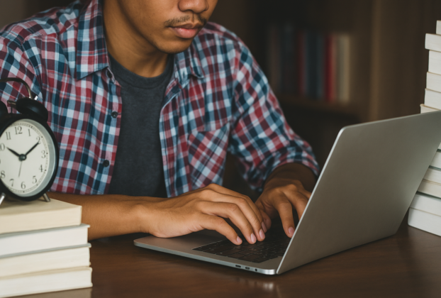 Qualificar ES abre inscrições para 22 mil vagas em cursos on-line gratuitos